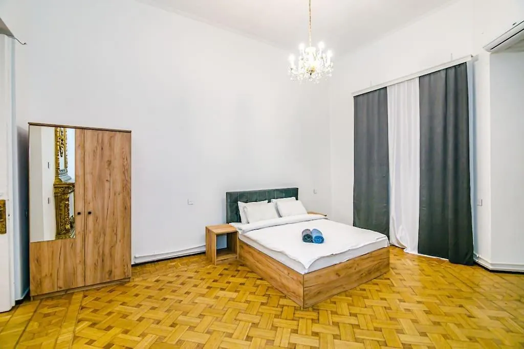 Spacious And Beautiful House Baku Azerbaijan