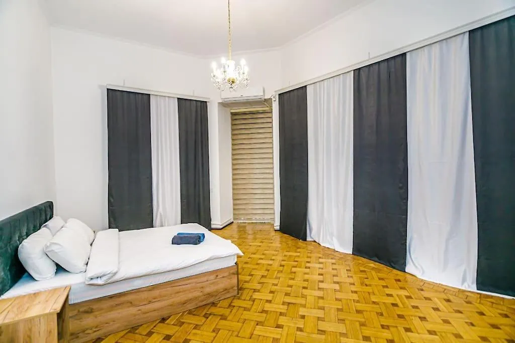 Spacious And Beautiful House Baku Apartment