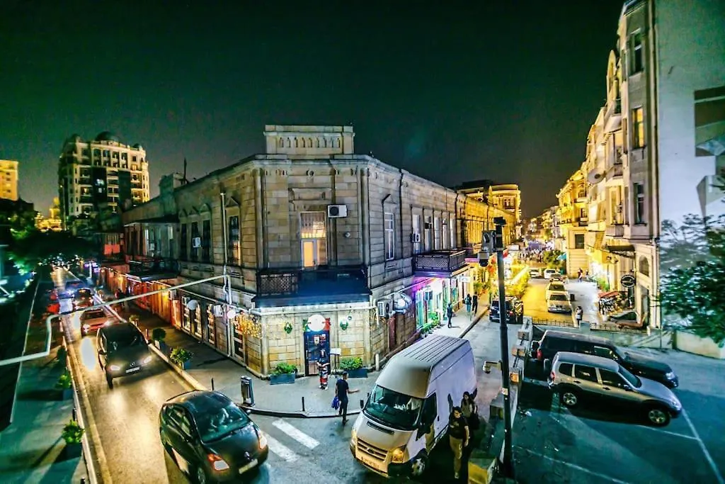 Apartment Spacious And Beautiful House Baku